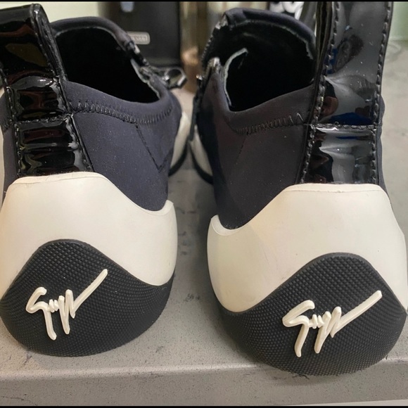 Giuseppe Zanotti Other - Giuseppe Zanotti light jump sneakers size US 9